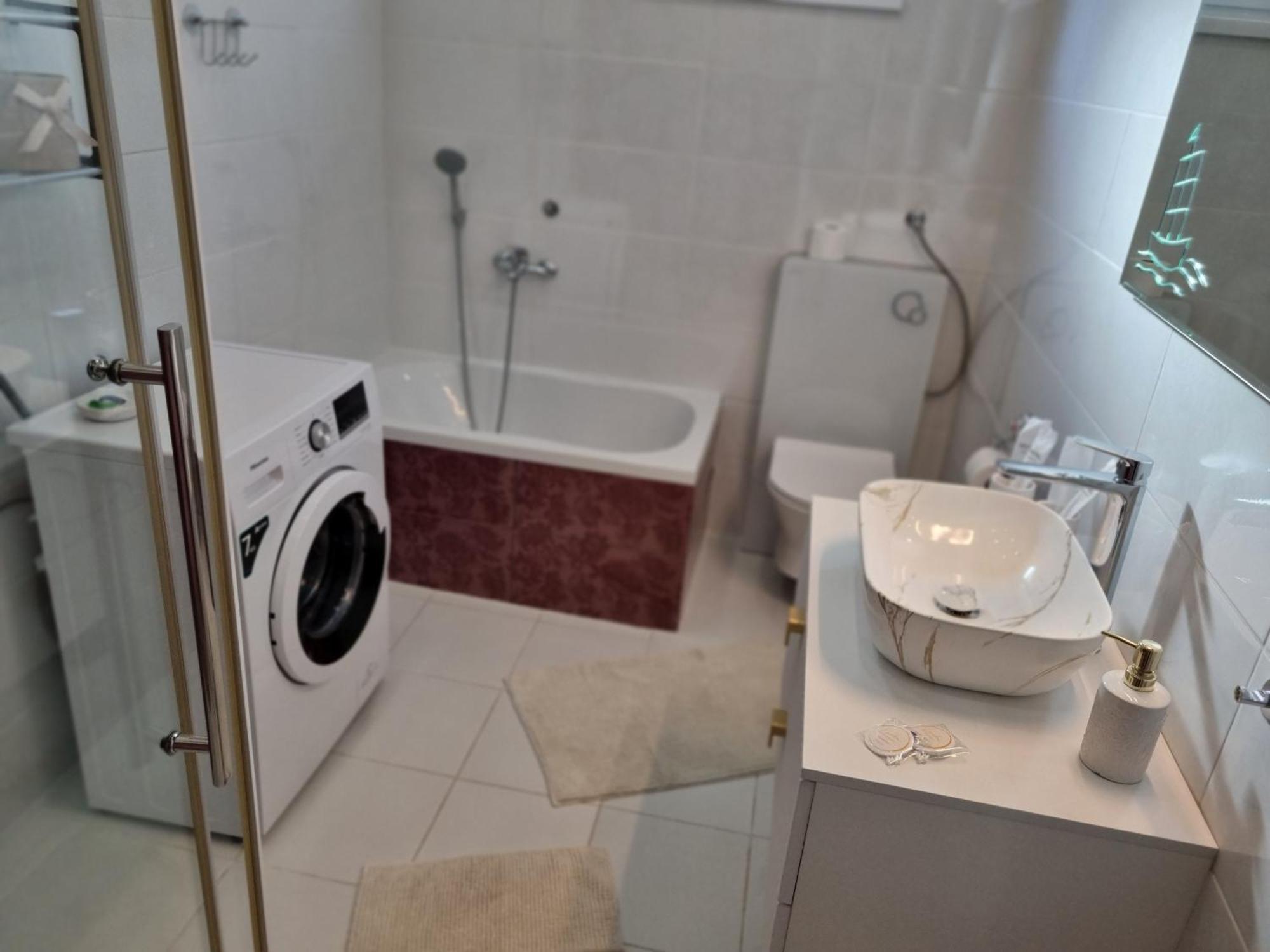 Apartment Lucka Rab Town Ngoại thất bức ảnh